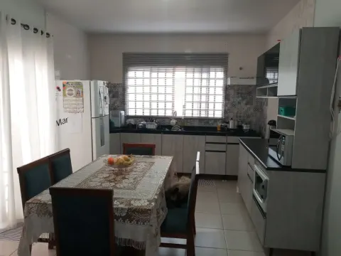 Vende-se casa