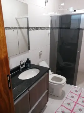 Vende-se casa