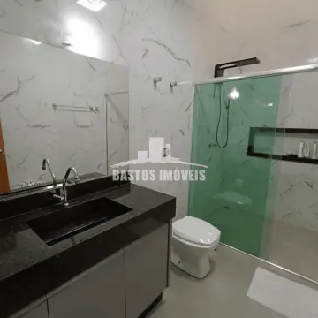 Imóveis com 2 casas no terreno