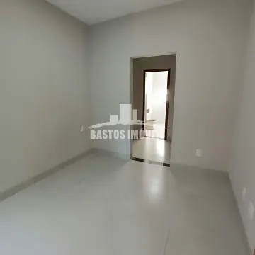 CASA LOCALIZADA PROXIMO AO CONDOMINIO CINTURÃO VERDE - Cianorte, PR