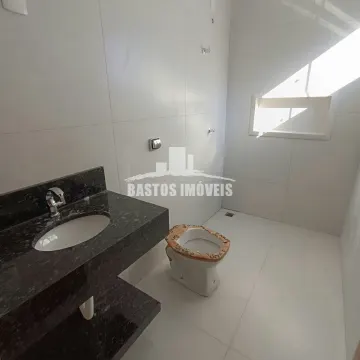 CASA LOCALIZADA PROXIMO AO CONDOMINIO CINTURÃO VERDE - Cianorte, PR