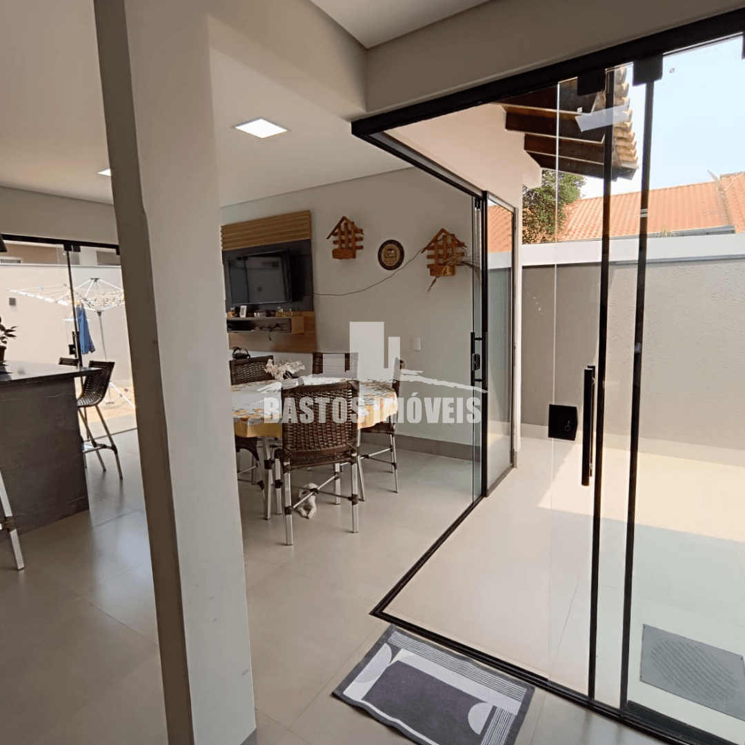 casa com piscina a venda em cianorte pr ate 800 mil (10)