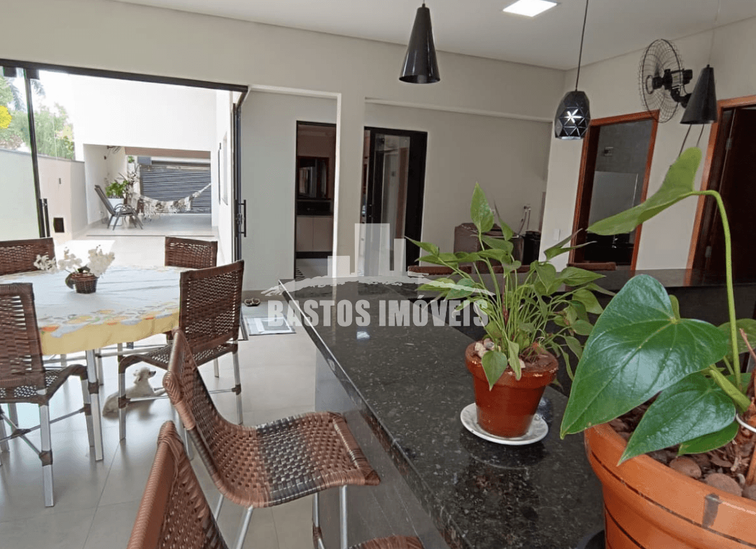 casa com piscina a venda em cianorte pr ate 800 mil (11)