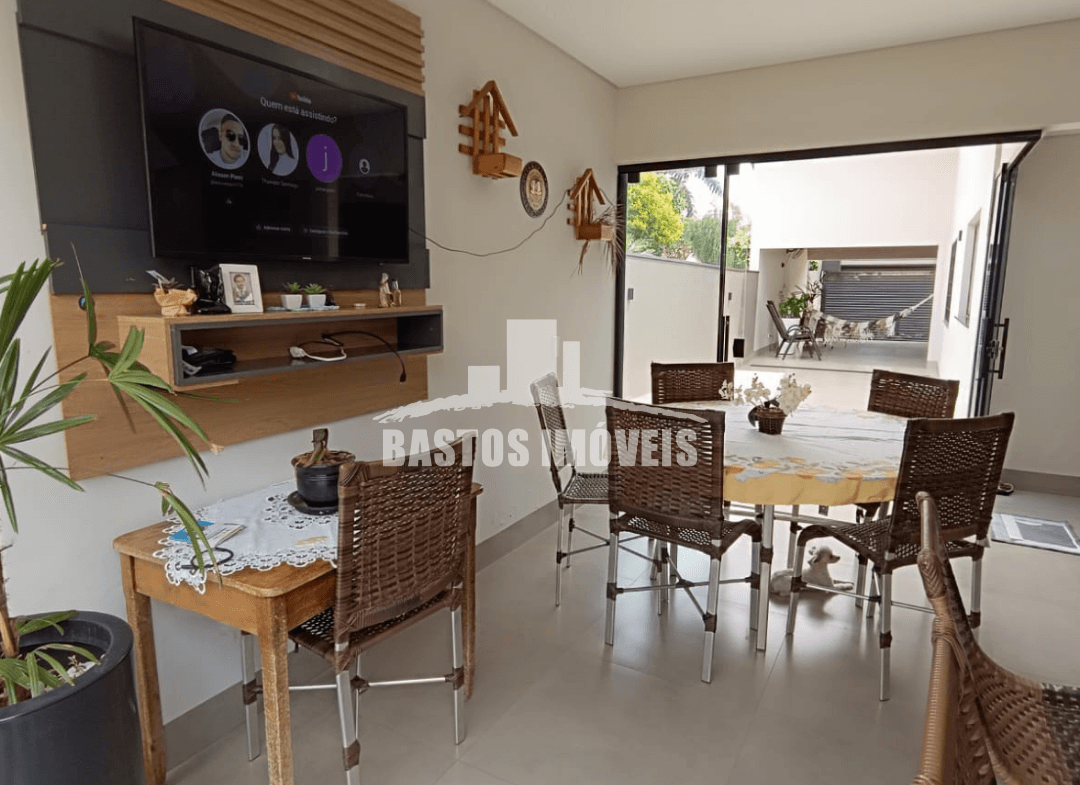 casa com piscina a venda em cianorte pr ate 800 mil (12)