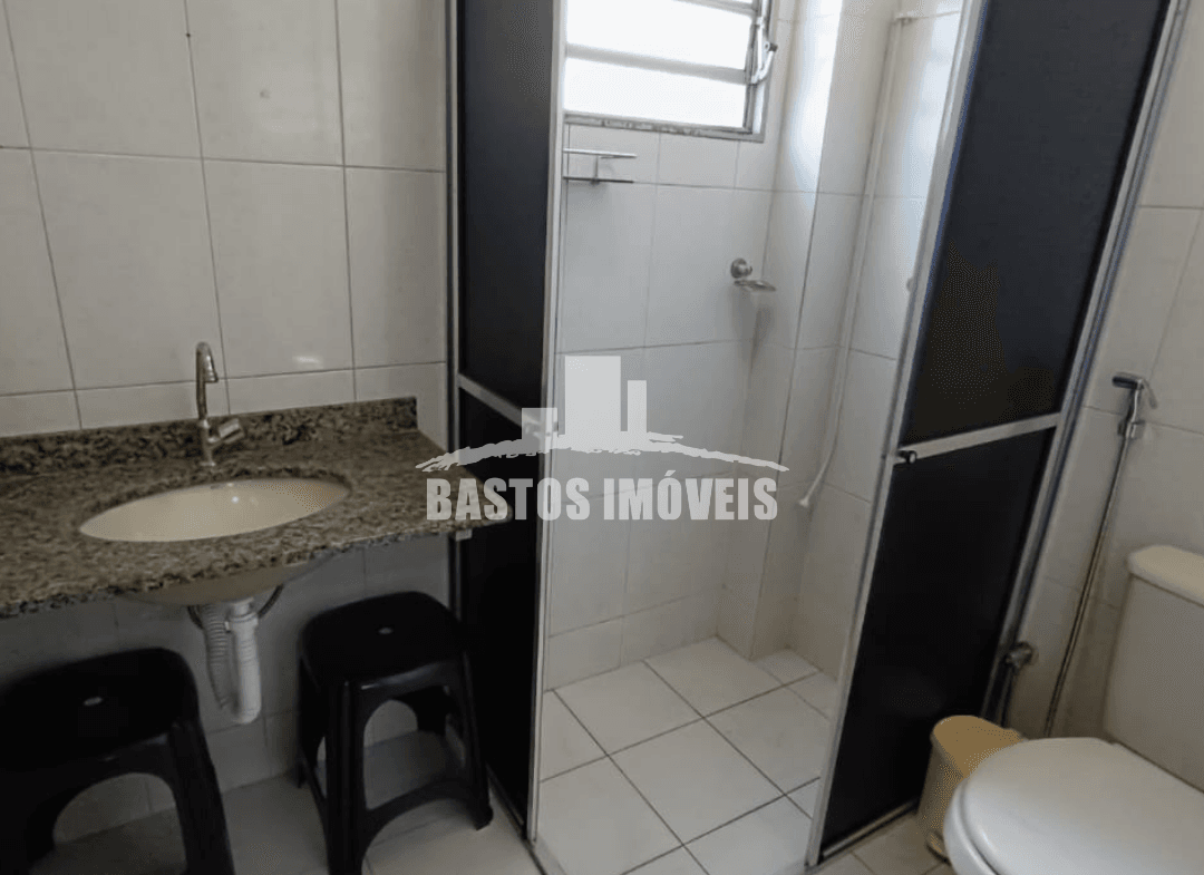 vende-se apartamento na zona 01 de cianorte pr (7)