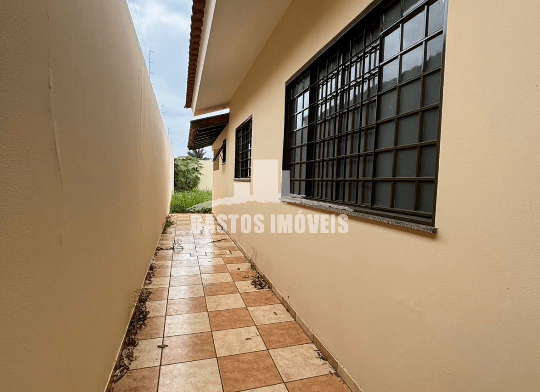 casa para alugar na zona 01 de cianorte pr
