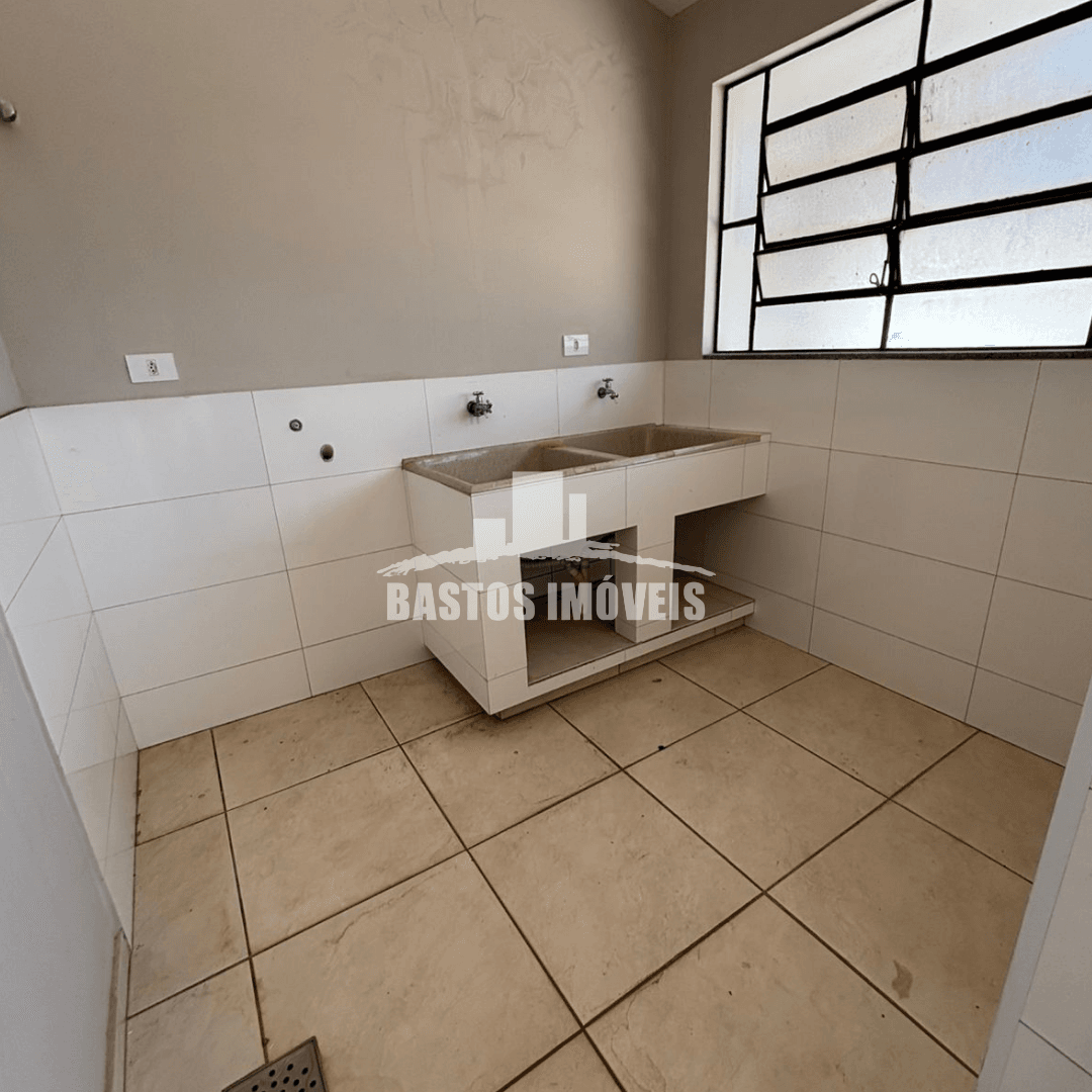 sobreloja para alugar na zona 01 de cianorte pr (19)