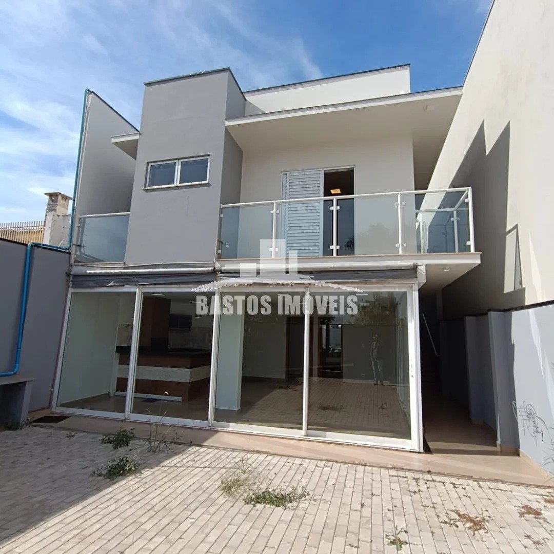 033b3c415b1441ca8067c979e8787db8