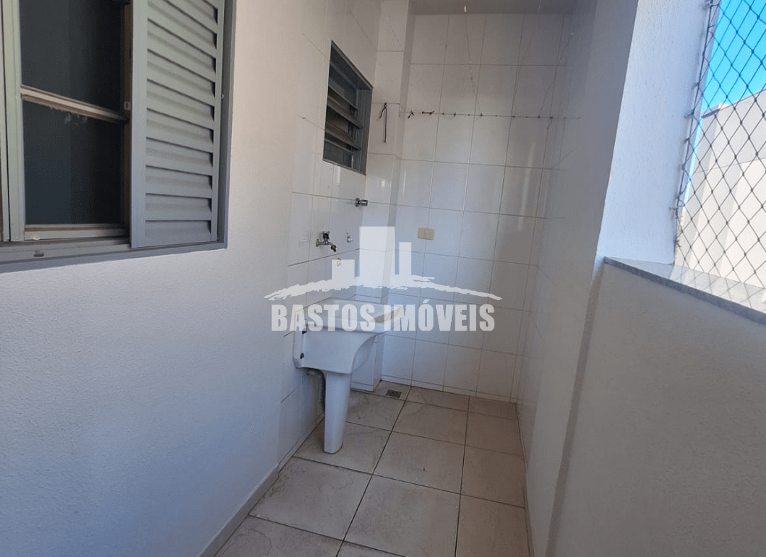 aluga-se apartamento na zona 02 de cianorte pr (3)