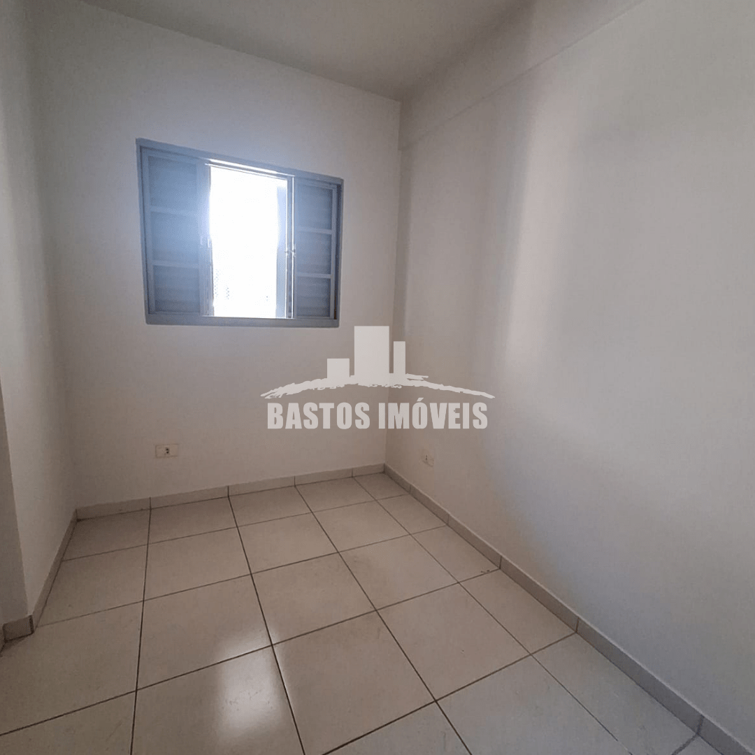 aluga-se apartamento na zona 02 de cianorte pr (4)