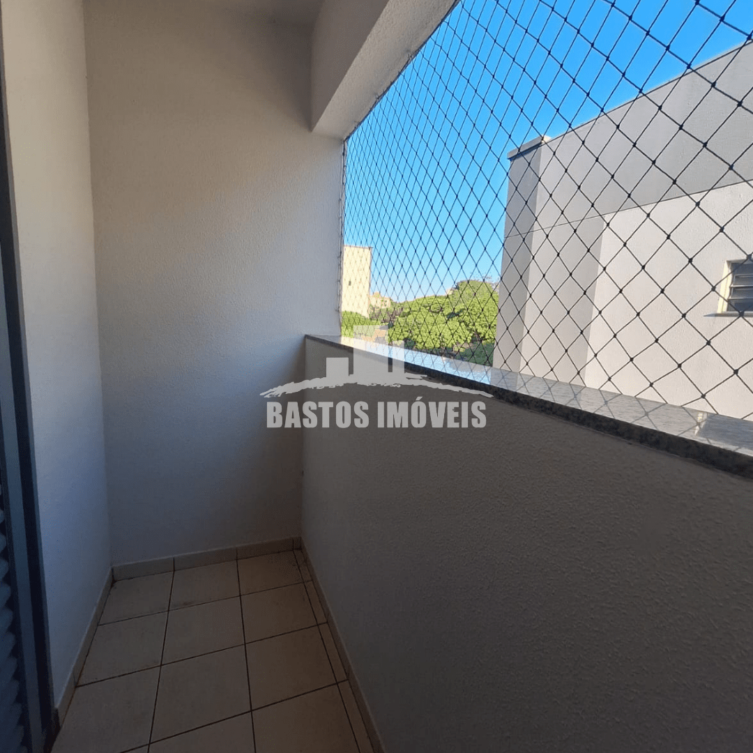 aluga-se apartamento na zona 02 de cianorte pr (8)