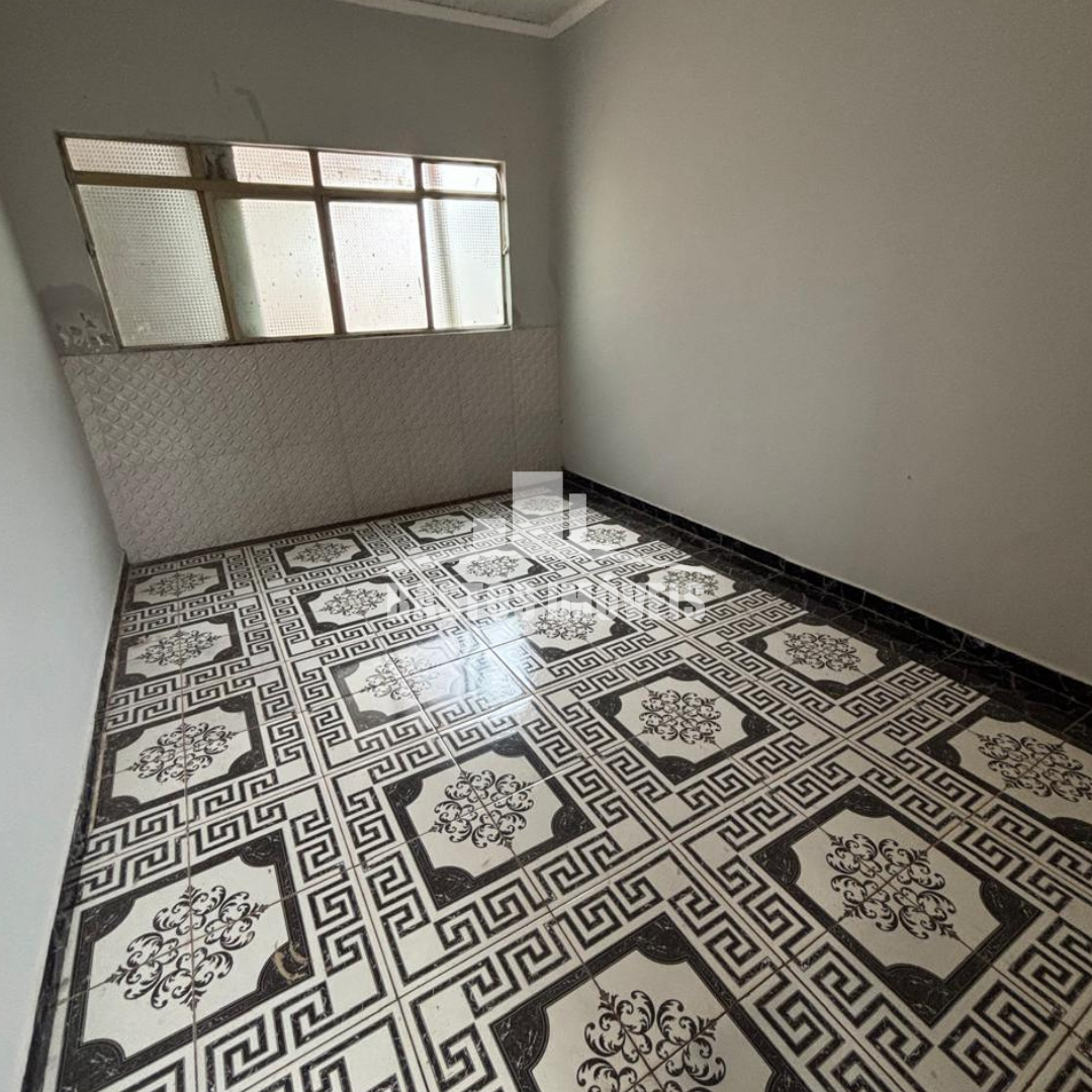 aluga-se casa com piscina na zona 07 de cianorte pr (10)