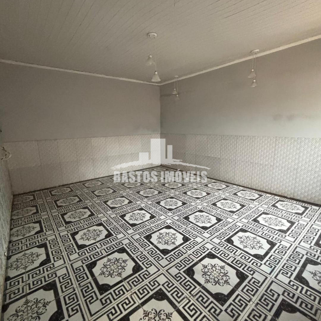 aluga-se casa com piscina na zona 07 de cianorte pr (12)