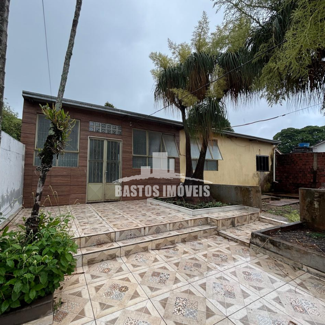 aluga-se casa com piscina na zona 07 de cianorte pr (2)