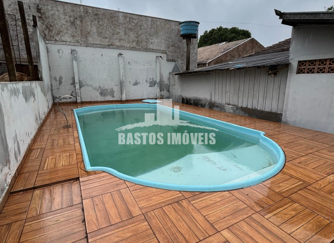 aluga-se casa com piscina na zona 07 de cianorte pr (4)