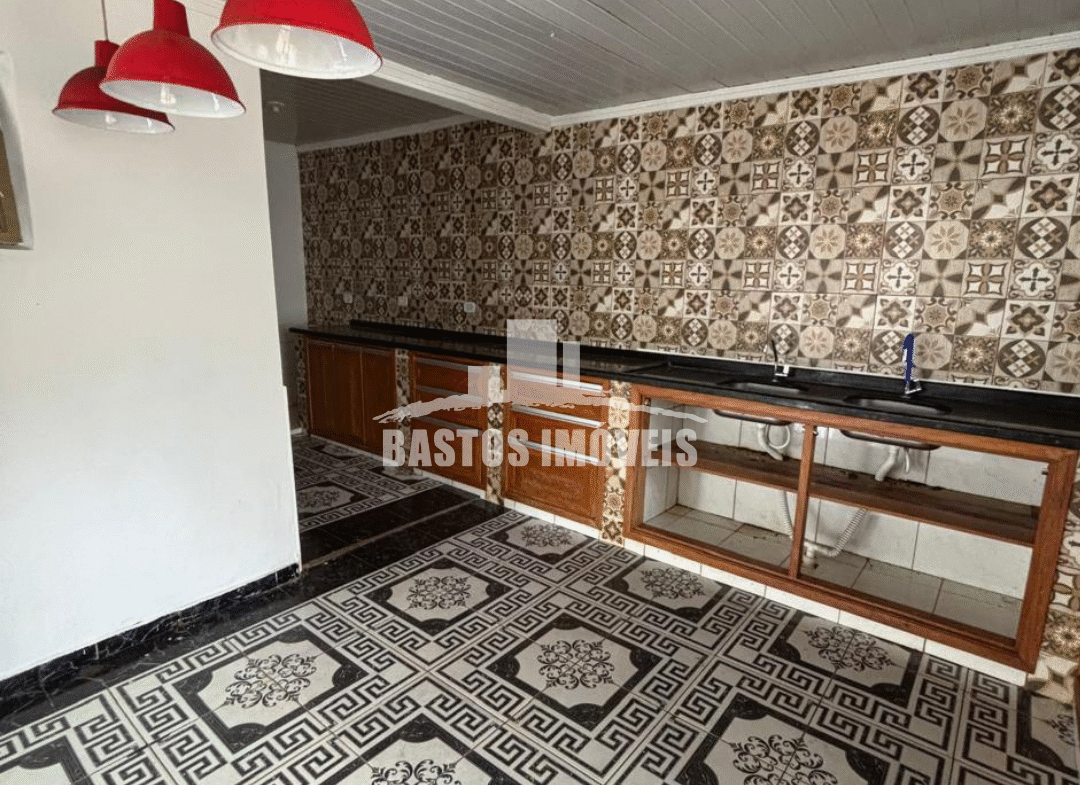 aluga-se casa com piscina na zona 07 de cianorte pr (8)