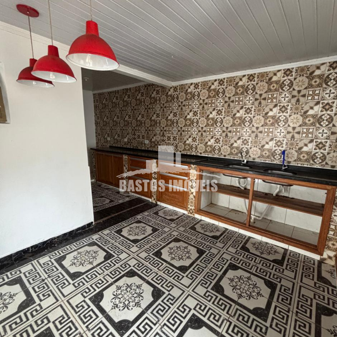 aluga-se casa com piscina na zona 07 de cianorte pr (8)