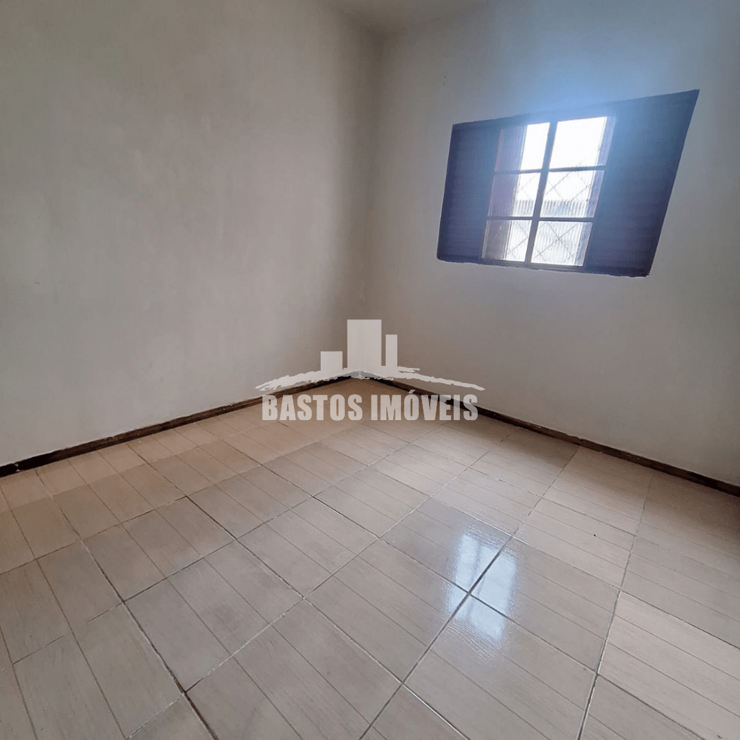 aluga-se casa na zona 01 de cianorte pr (10)