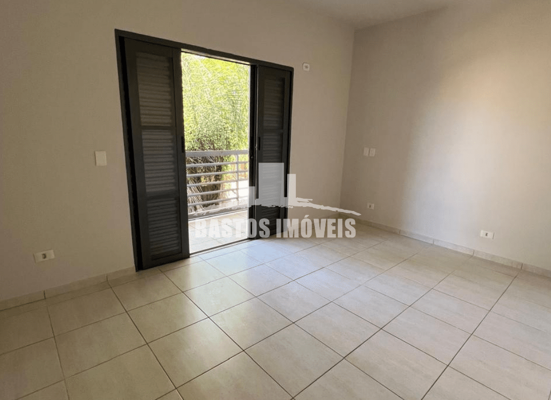 aluga-se kitnet na zona 01 de cianorte pr (4)