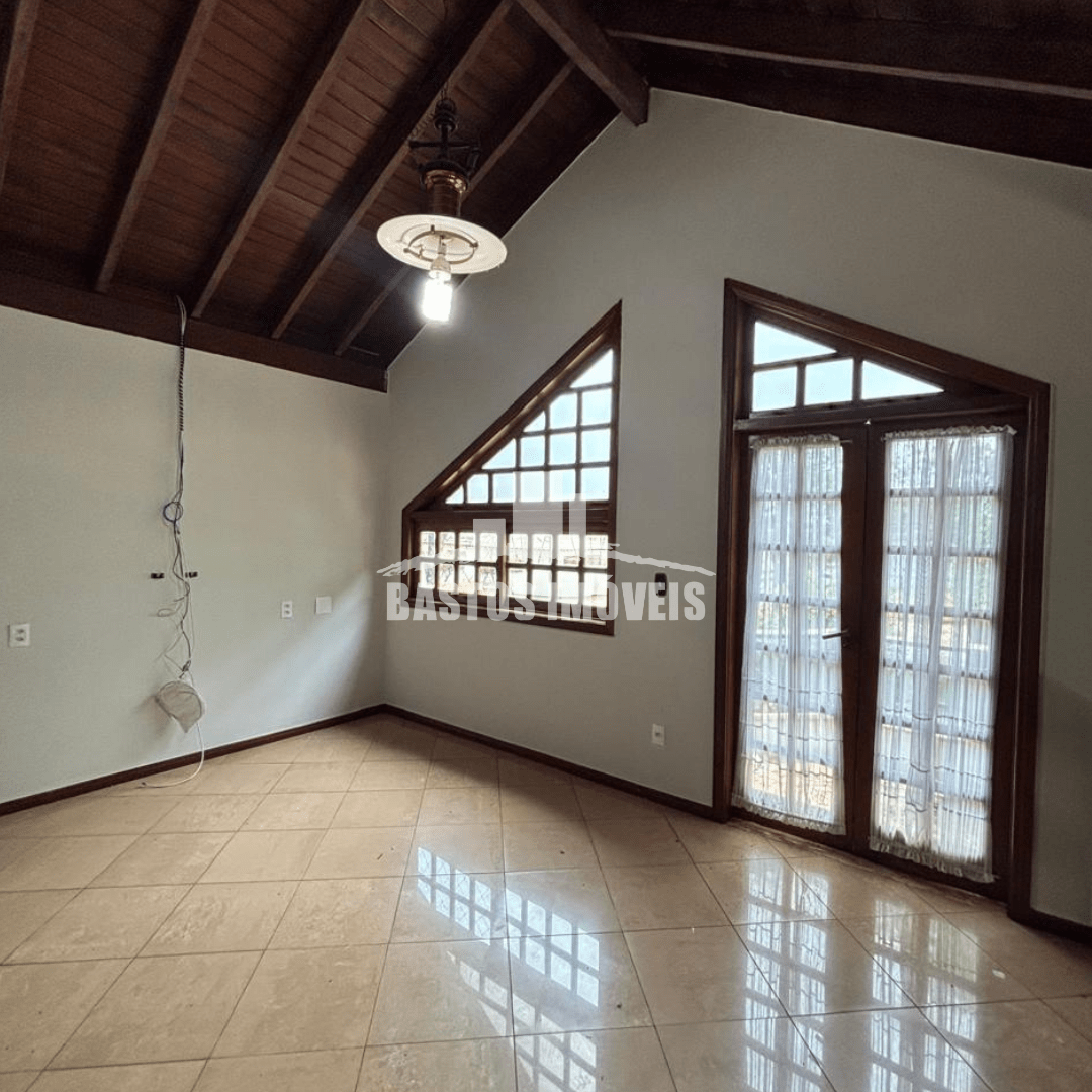 aluga-se sobrado na zona 02 de cianorte pr (14)