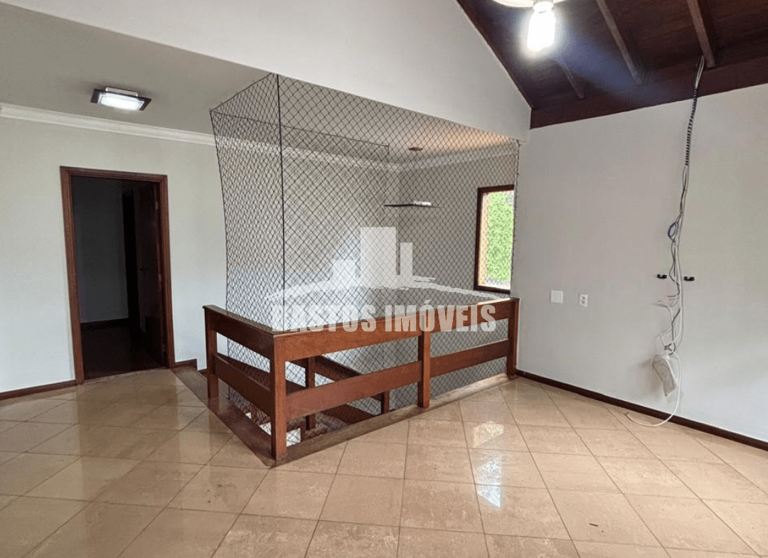 aluga-se sobrado na zona 02 de cianorte pr (15)