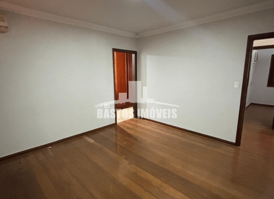 aluga-se sobrado na zona 02 de cianorte pr (16)