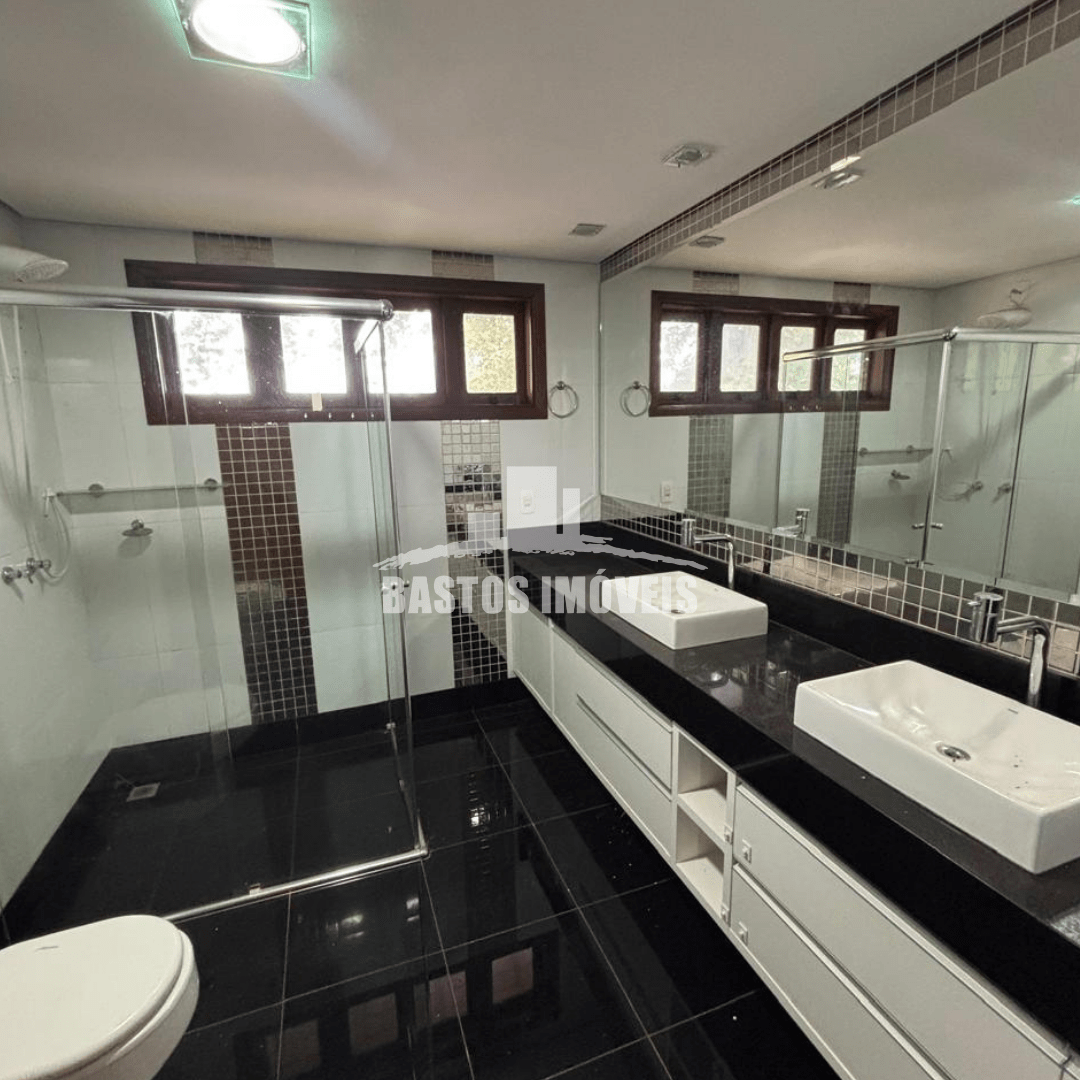 aluga-se sobrado na zona 02 de cianorte pr (18)