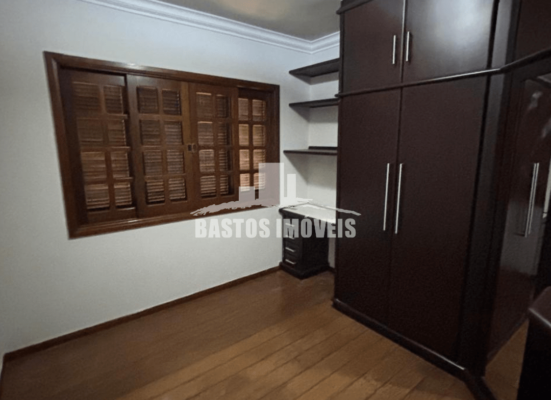 aluga-se sobrado na zona 02 de cianorte pr (19)