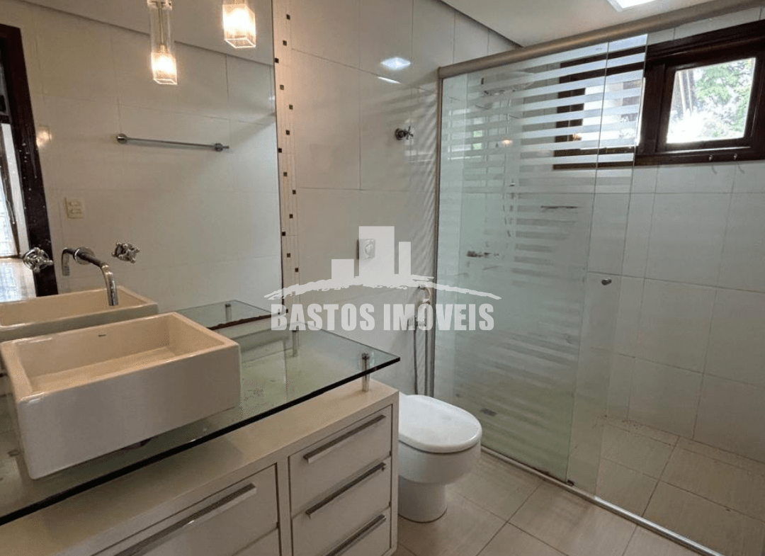 aluga-se sobrado na zona 02 de cianorte pr (20)