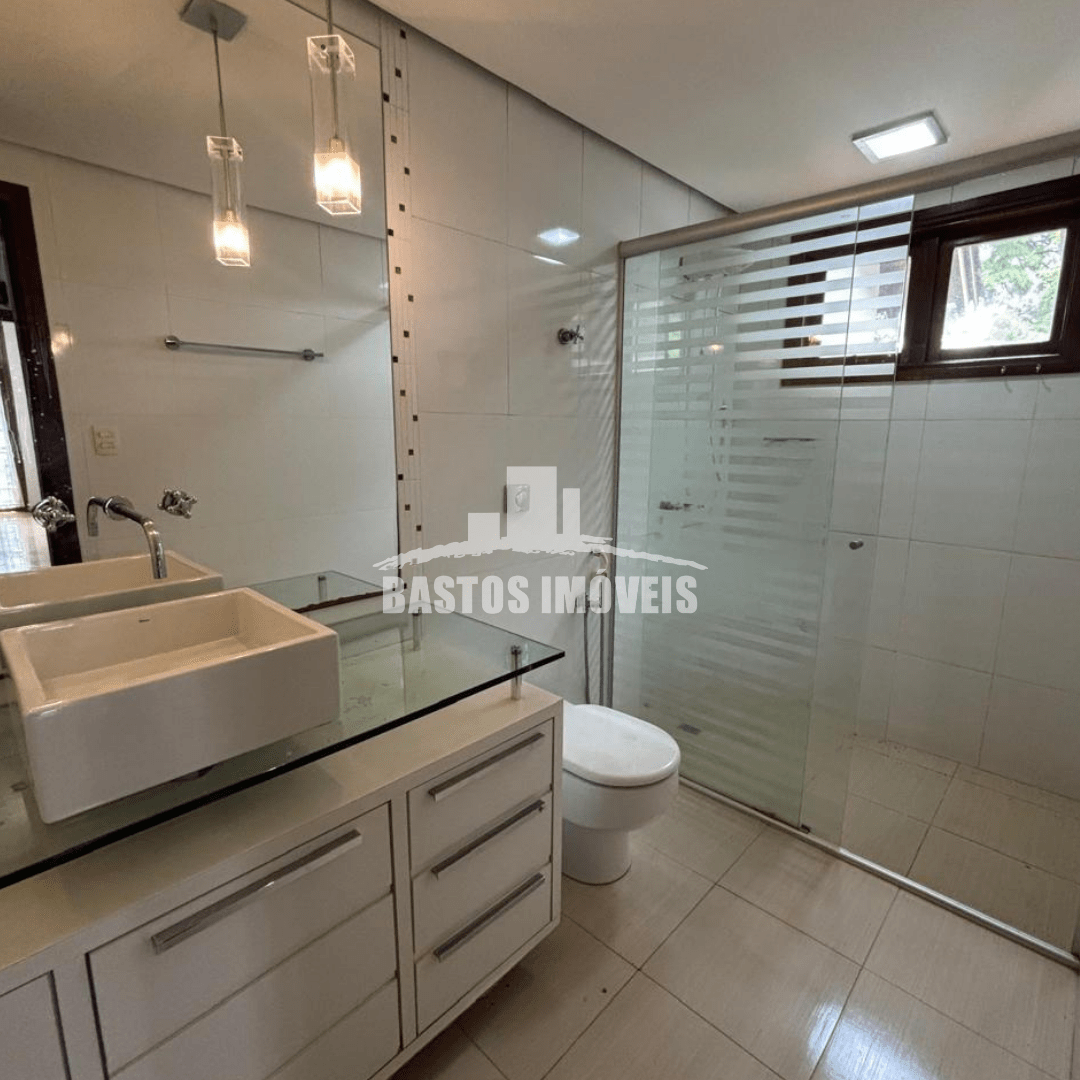 aluga-se sobrado na zona 02 de cianorte pr (20)