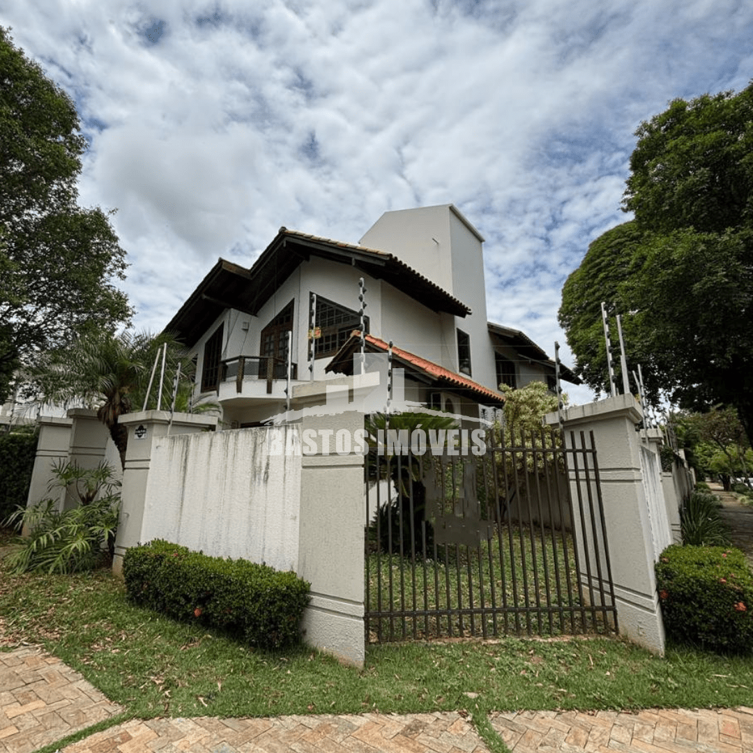 aluga-se sobrado na zona 02 de cianorte pr (3)