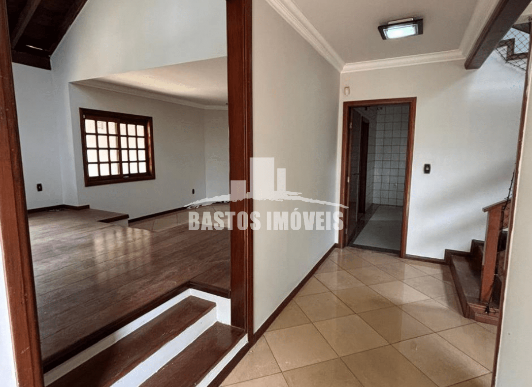 aluga-se sobrado na zona 02 de cianorte pr (4)