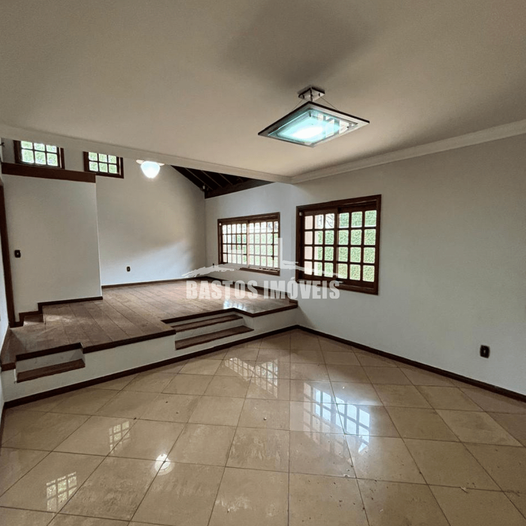 aluga-se sobrado na zona 02 de cianorte pr (7)