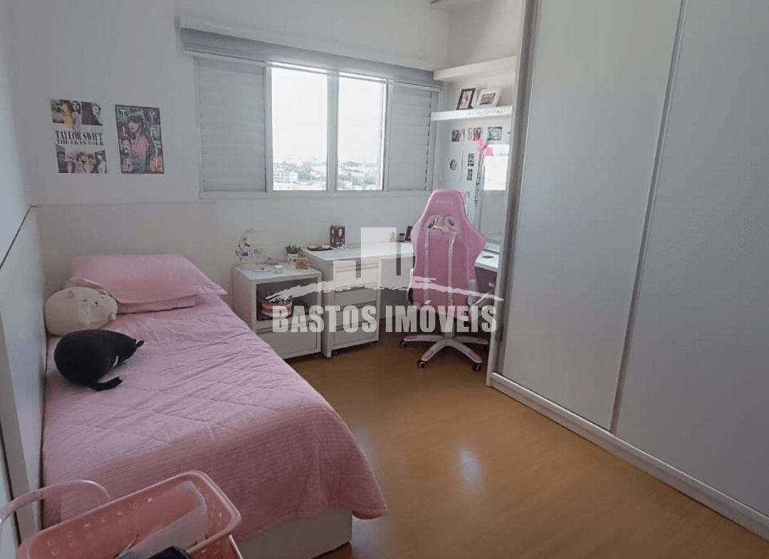 vende-se apartamento na zona 01 de cianorte pr (13)