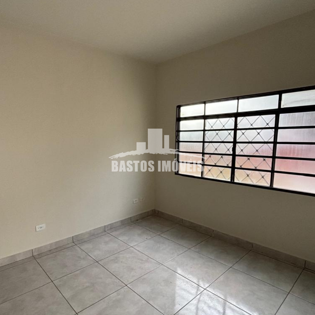 aluga-se casa na zona 01 de cianorte pr (5)