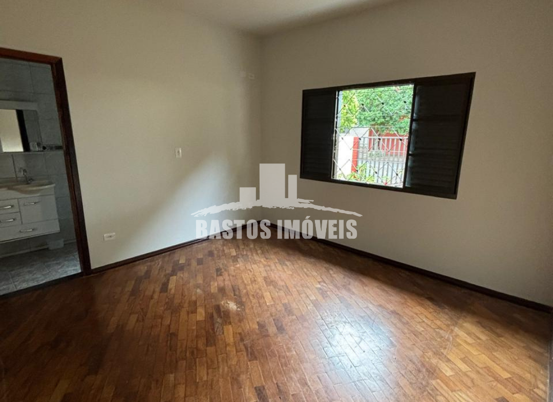 aluga-se casa na zona 01 de cianorte pr (8)