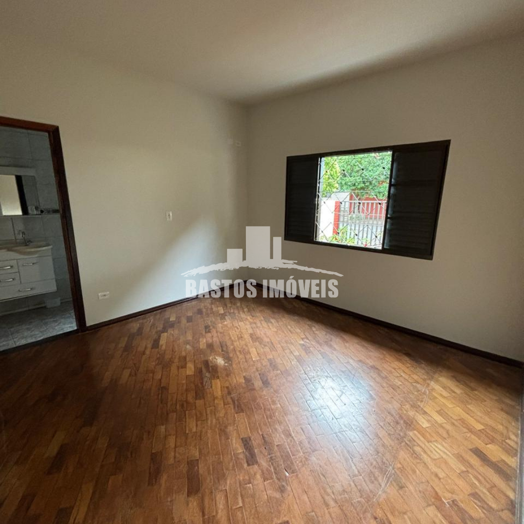 aluga-se casa na zona 01 de cianorte pr (8)