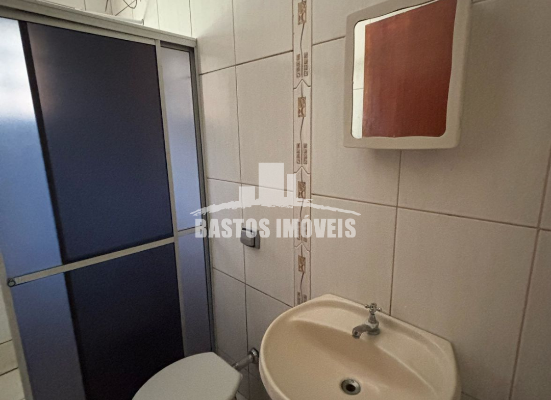 aluga-se casa no jardim santa monica em cianorte pr (9)