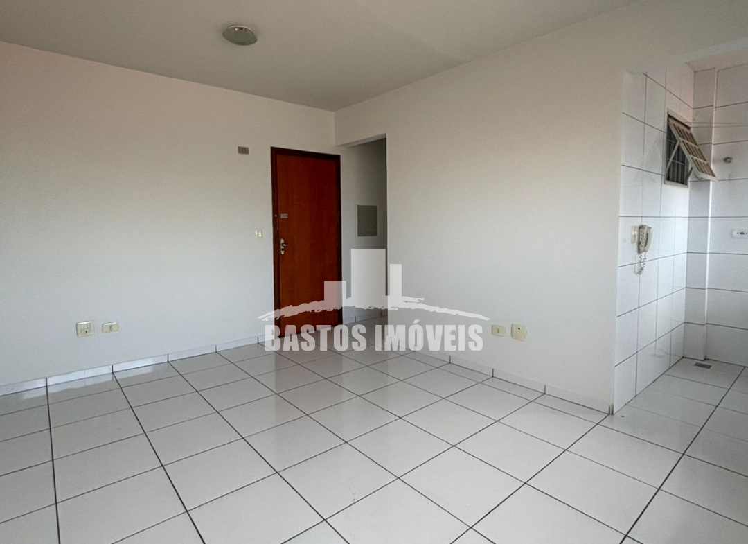 vende-se apartamento na zona 01 de cianorte pr (4)