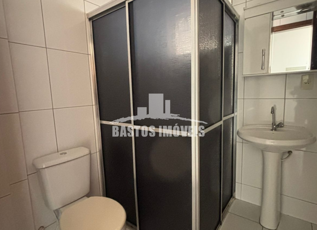 vende-se apartamento na zona 01 de cianorte pr (8)