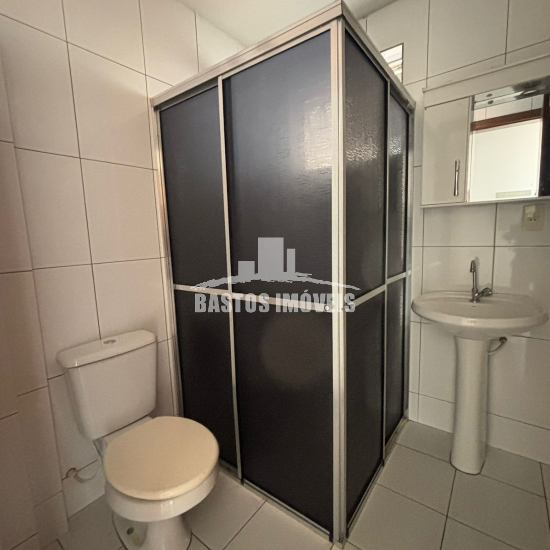 vende-se apartamento na zona 01 de cianorte pr (8)