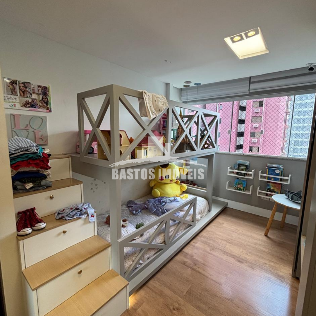 vende-se apartamento na zona 01 de maringa pr (13)