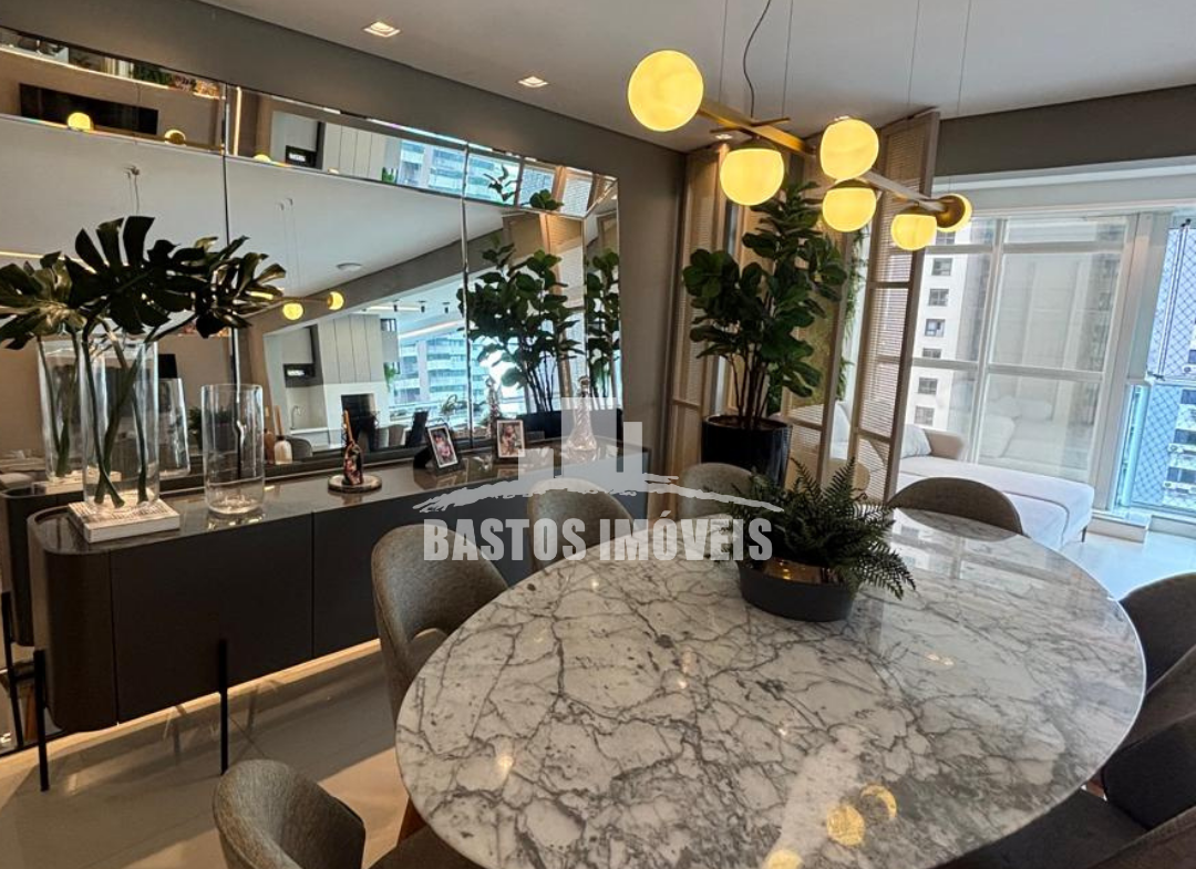 vende-se apartamento na zona 01 de maringa pr (3)