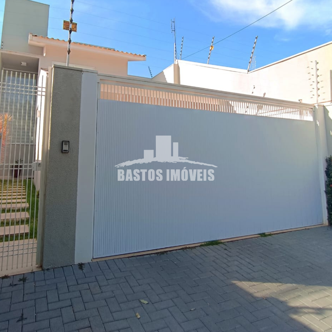 vende-se casa na zona 01 de cianorte pr (2)