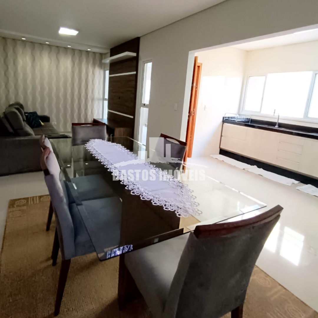 vende-se casa na zona 01 de cianorte pr (4)