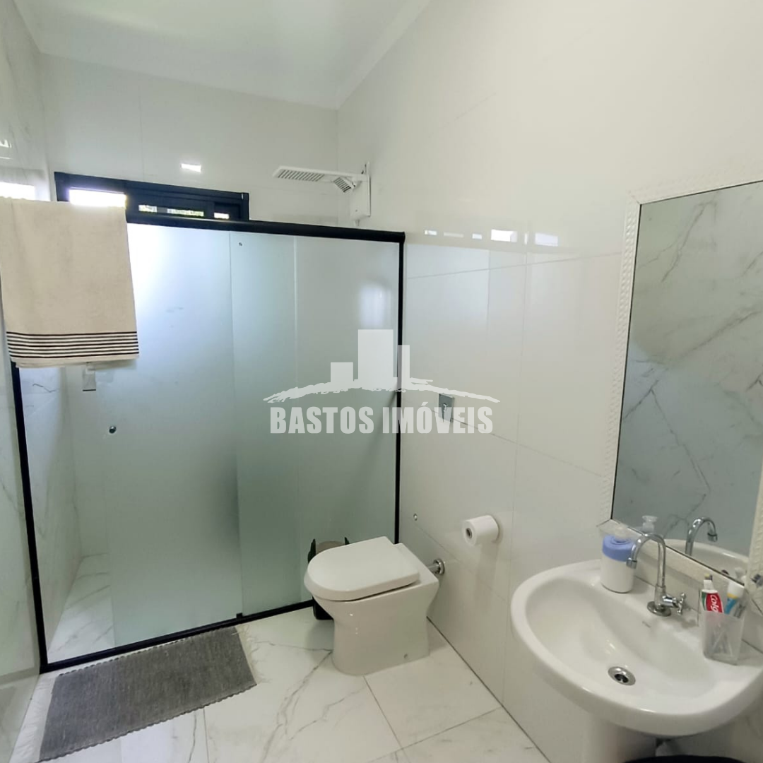 vende-se casa no res parque das nações em cianorte pr (14)