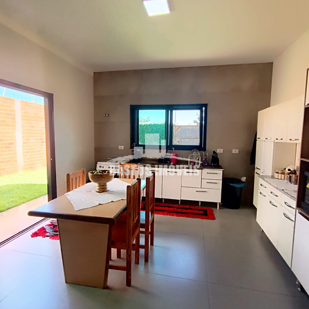 vende-se casa no res parque das nações em cianorte pr (9)