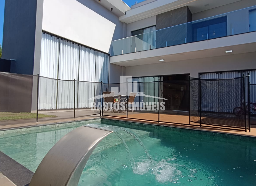 vende-se casa em condominio fechado em cianorte pr (19)