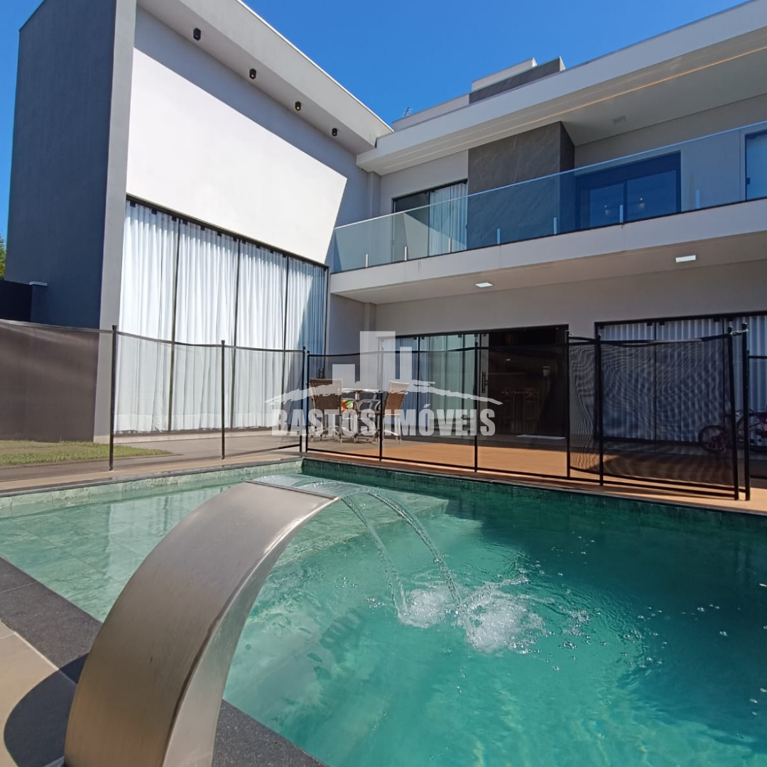 vende-se casa em condominio fechado em cianorte pr (19)