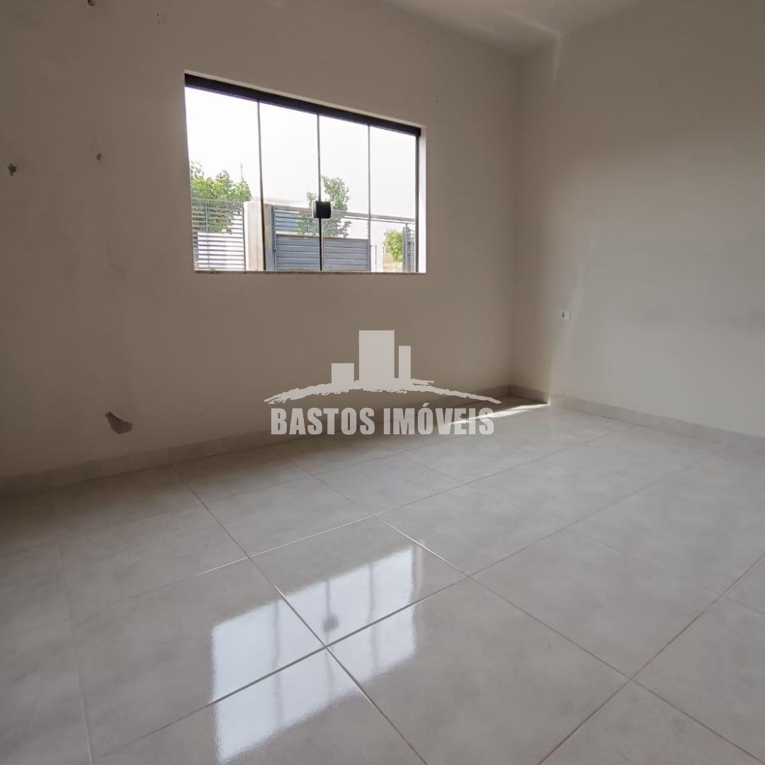 vende-se casa no jardim magalhaes em cianorte pr (7)